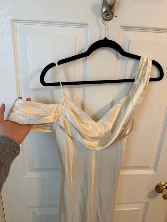 Reformation Ronda Silk Dress in Ivory Size 4, NWT, Never Worn - Picture 8 of 14